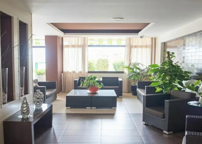 Las Americas Apartament *